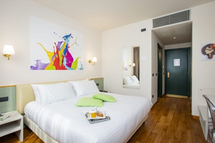 Camera matrimoniale standard an hotel milano san donato